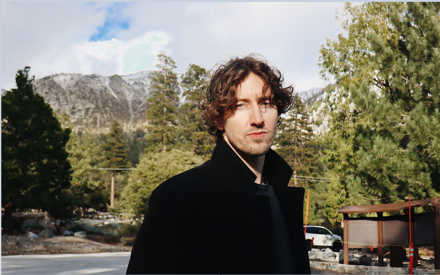 DEAN LEWIS