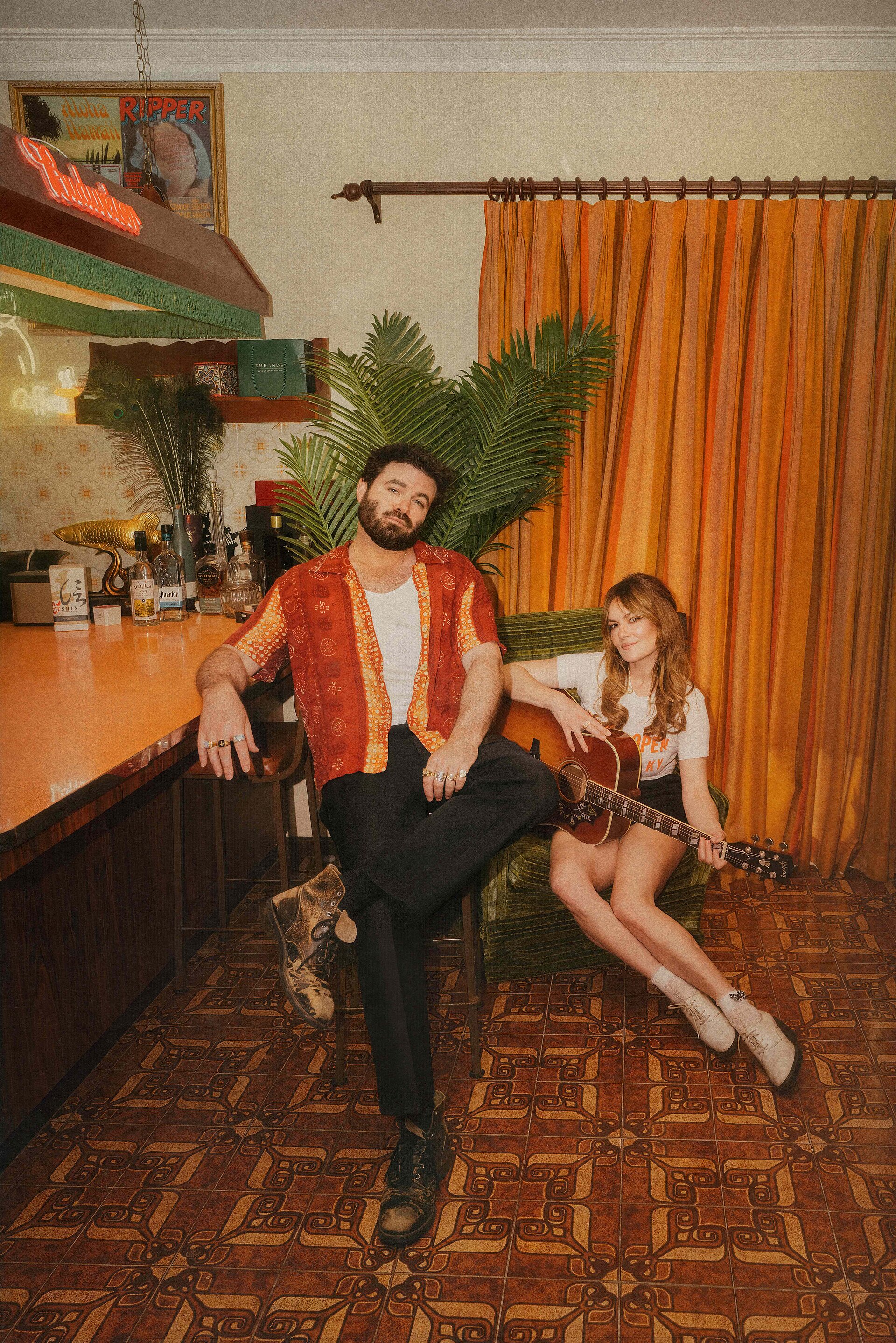 ANGUS & JULIA STONE
