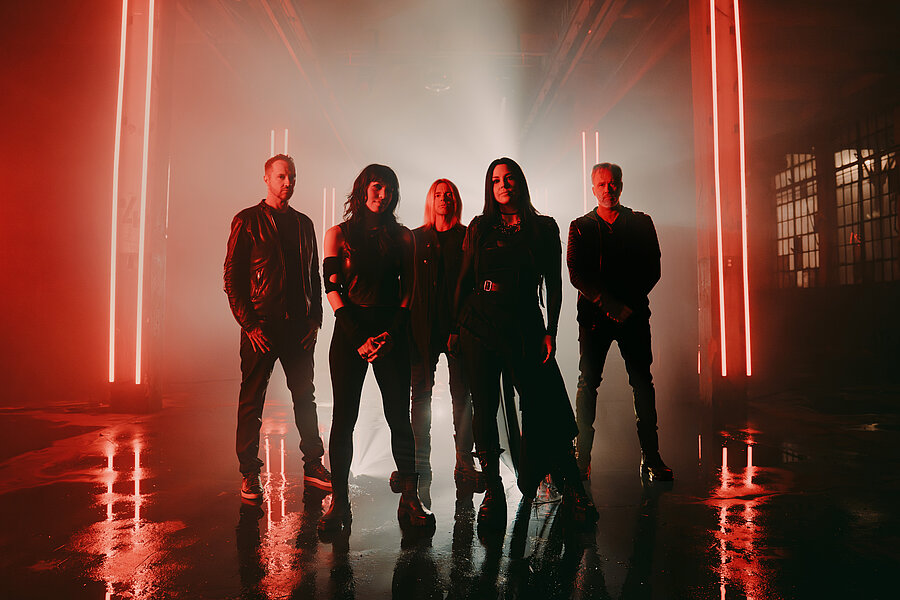 EVANESCENCE